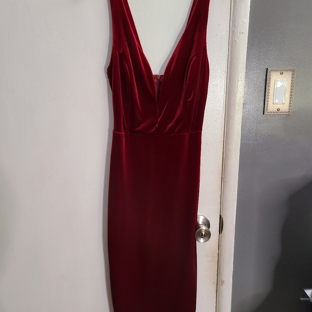 Cocktail Burgundy dress
